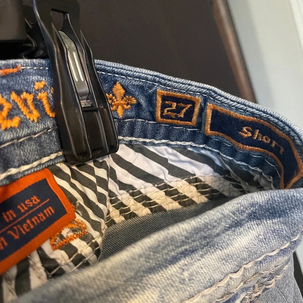 Rock Revival Jelina denim shorts. - Picture 8 of 8